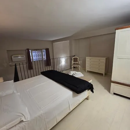 Loft Dei Santi Patroni Apartamento